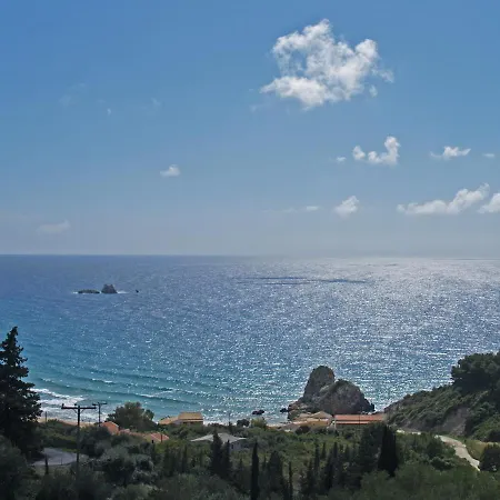 Studio Escape Equipped With Swimming Pool On Beach بيليكاس
